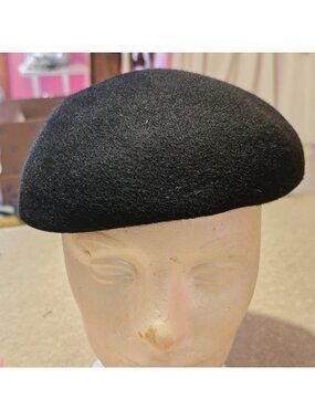 Vintage Black Felt Wool Beret Unisex Union Made USA Size 6.5